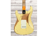 Fender Custom Shop Limited Edition 60 Dualmag II Stratocaster Super Heavy Relic Aged Vintage White Fender Custom Shop Limited Edition 60 Dualmag II Stratocaster Super Heavy Relic Aged Vintage White